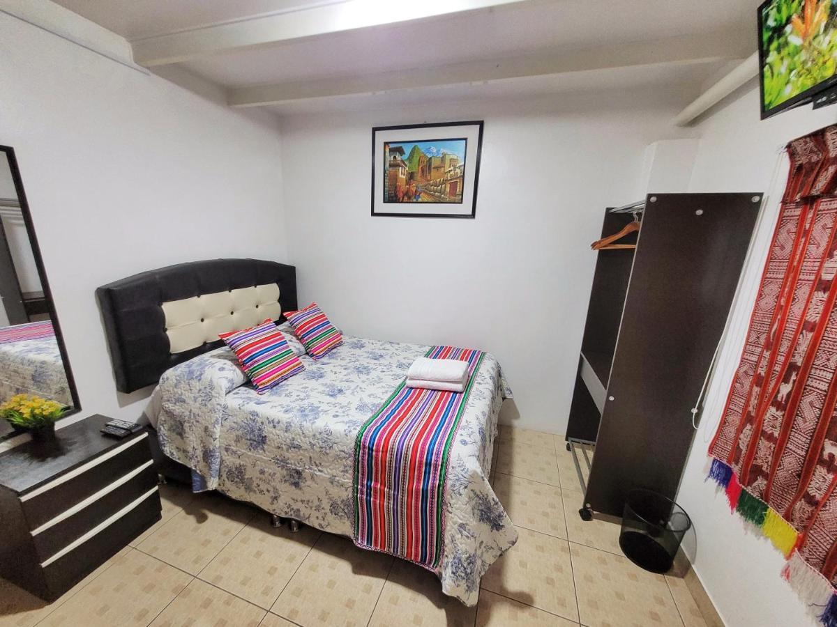 Hostal El Viajero En 奥兰太坦波 外观 照片