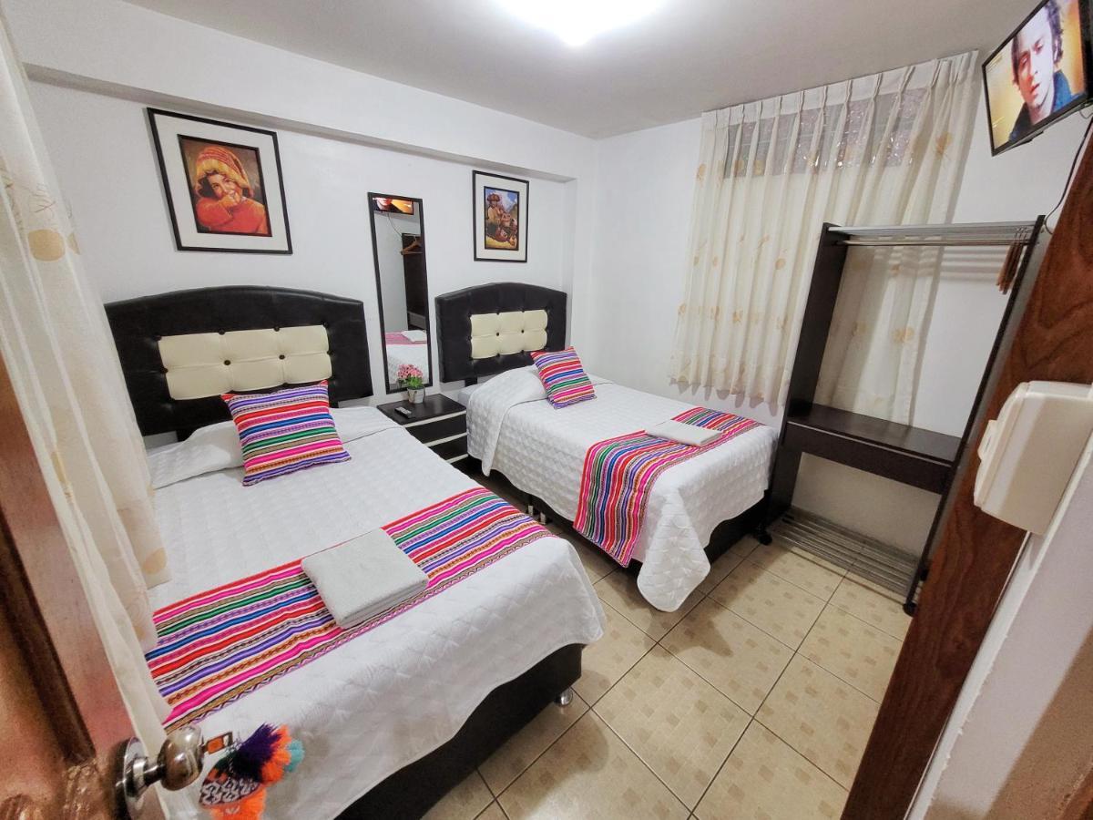Hostal El Viajero En 奥兰太坦波 外观 照片