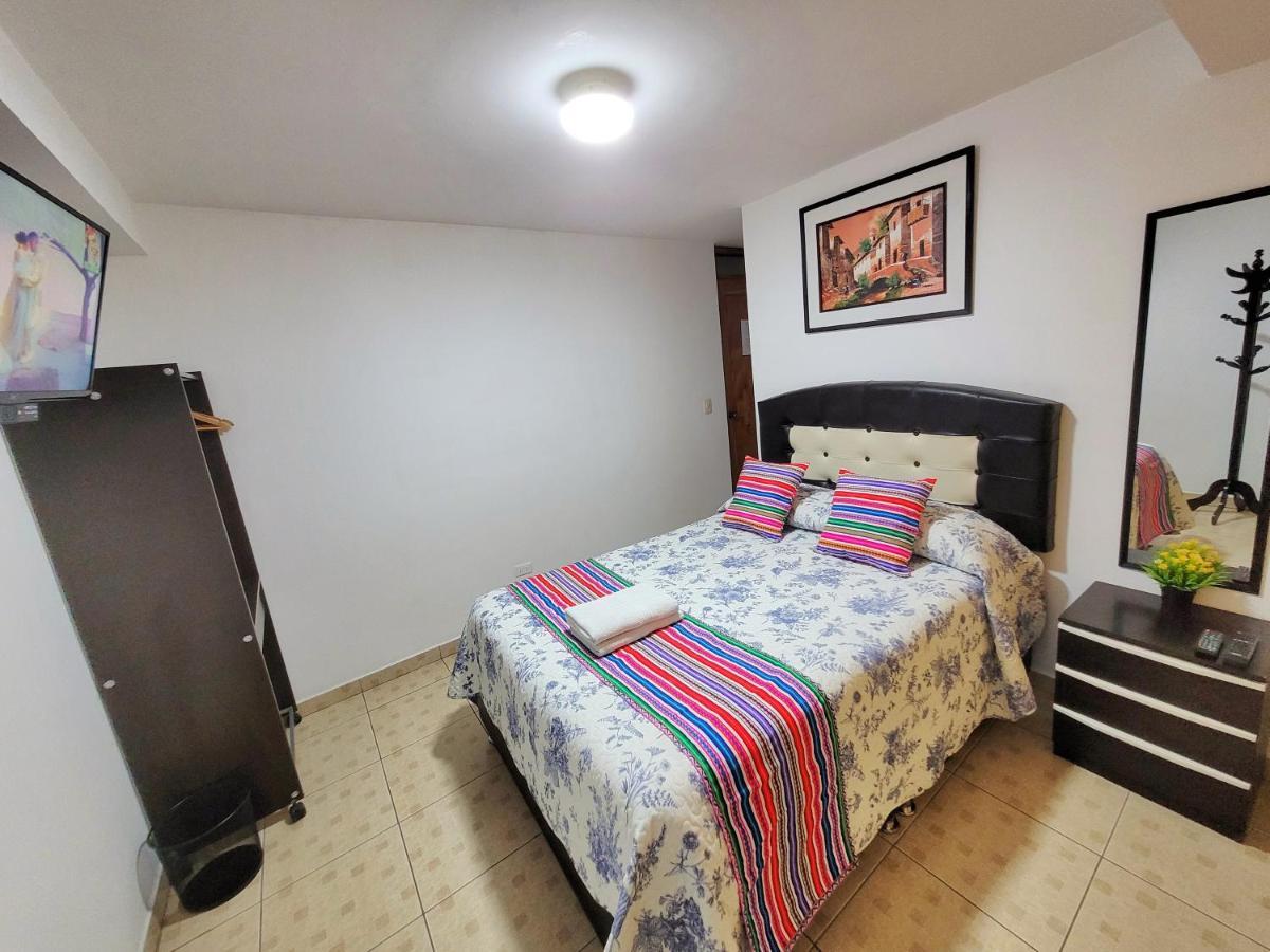 Hostal El Viajero En 奥兰太坦波 外观 照片